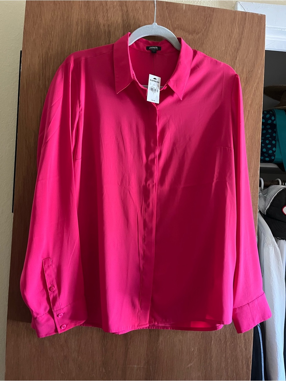 Express blouse - Picture 1 of 4